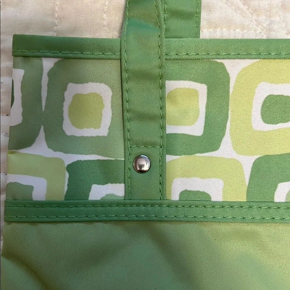 Clinique this tote